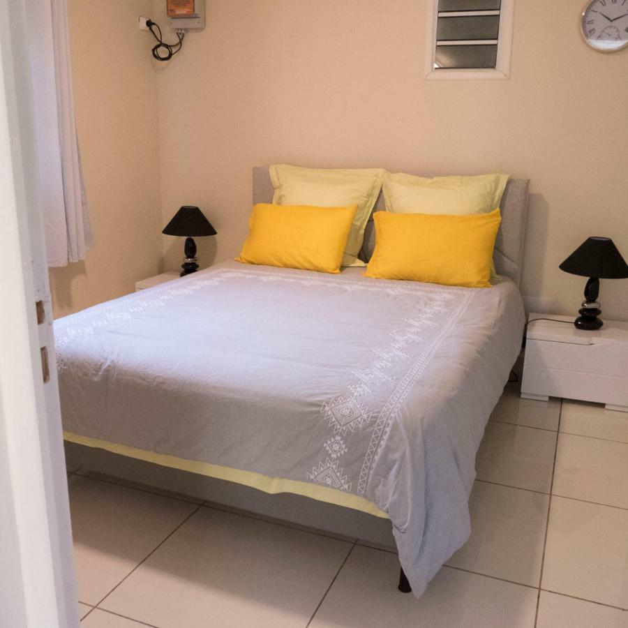 Chez Francis Apartment Пети-Бург Екстериор снимка